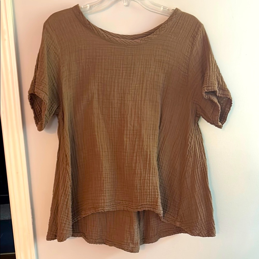 Honest Cotton muslin flowy crinkled wide fit tee